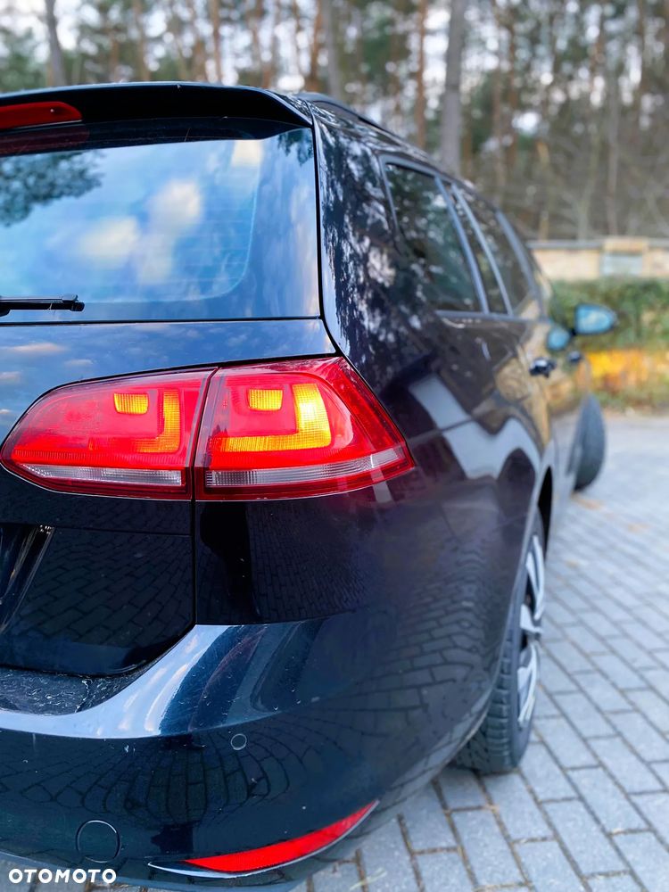 Volkswagen Golf 1.6 TDI BlueMotion Technology DSG Lounge - 18