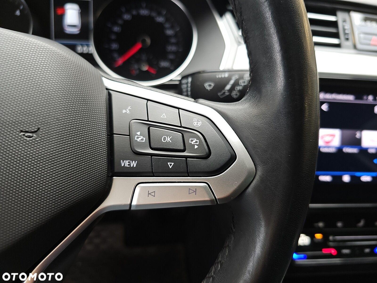 Volkswagen Passat 2.0 TDI EVO Business - 16
