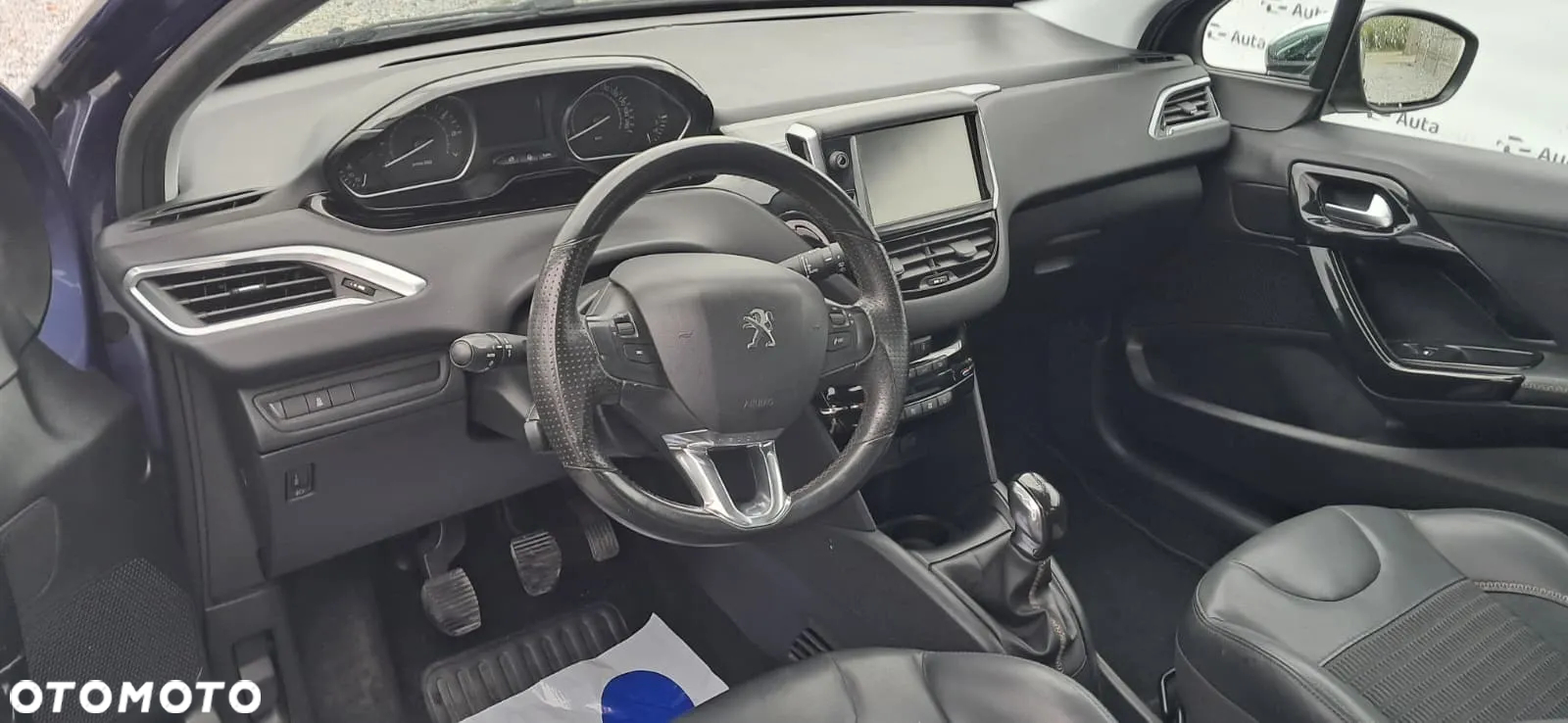 Peugeot 208 95 VTI Allure - 8