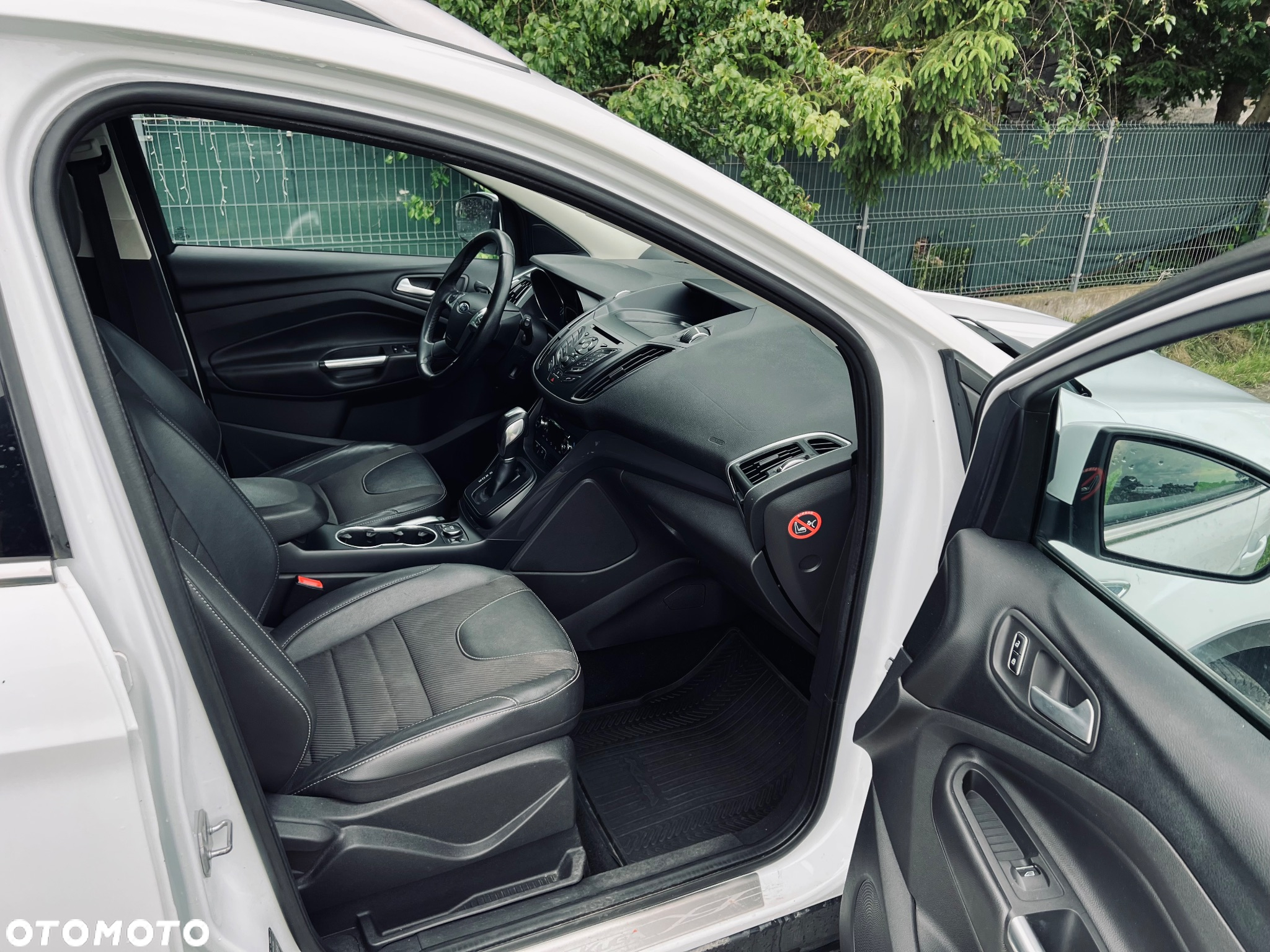 Ford Kuga 2.0 TDCi 4WD Titanium Plus - 11