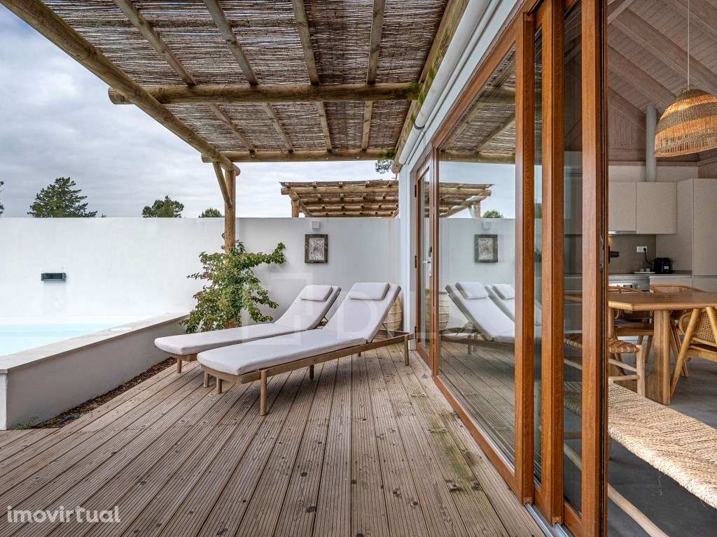 Moradia T3, nova, com jardim privativo e deck exterior, na Comporta - Grande imagem: 5/17