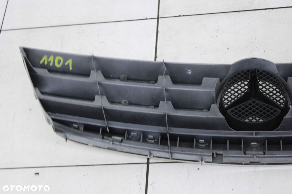 mercedes w169 04r- grill atrapa chłodnicy - 5