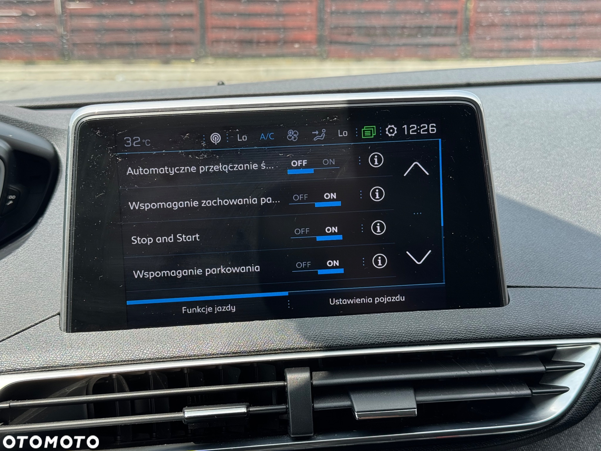 Peugeot 3008 1.6 BlueHDi Allure S&S EAT6 - 37
