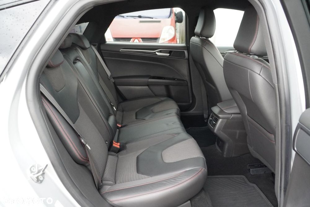 Ford Mondeo 1.5 EcoBoost ST-Line - 8