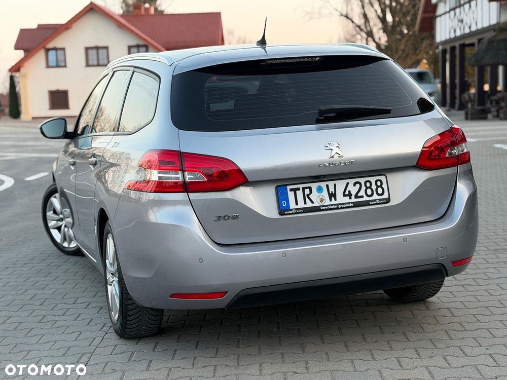 Peugeot 308 BlueHDi 130 EAT8 Stop & Start Allure - 15