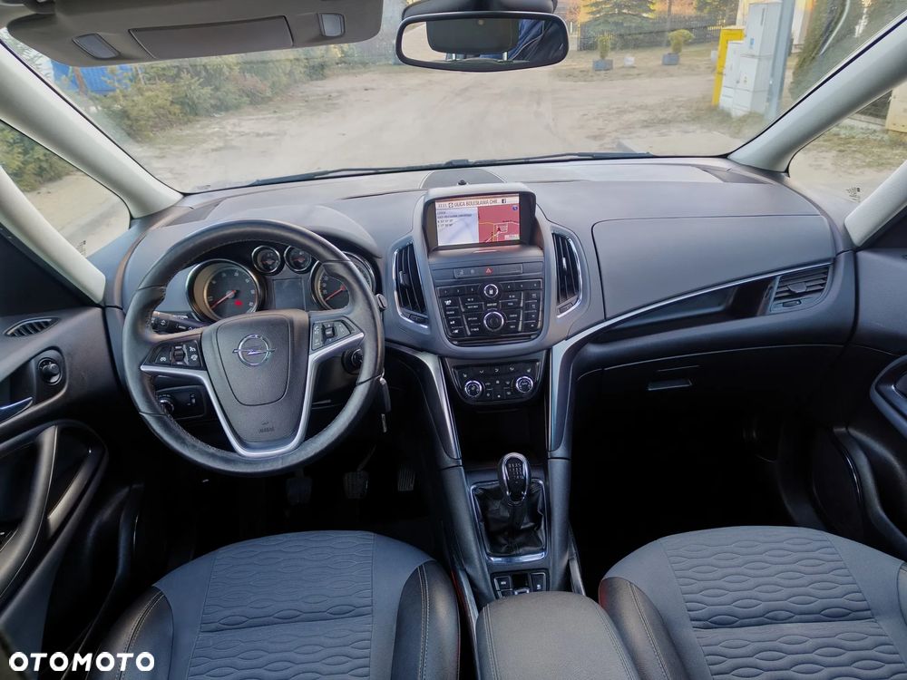 Opel Zafira 2.0 CDTI Cosmo - 27