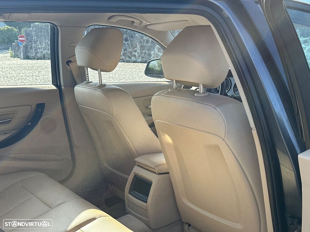 BMW 320 d Auto Line Luxury - 41