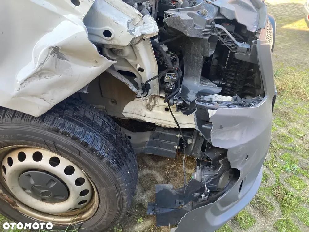 Mercedes-Benz VITO 110 - 9