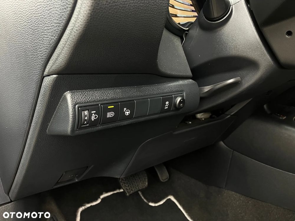 Toyota Corolla 1.8 Hybrid Comfort - 31