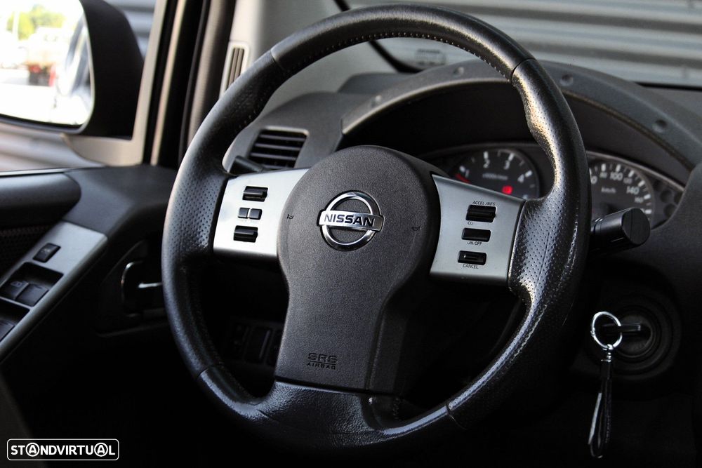 Nissan Navara 2.5 dCi CD LE - 19