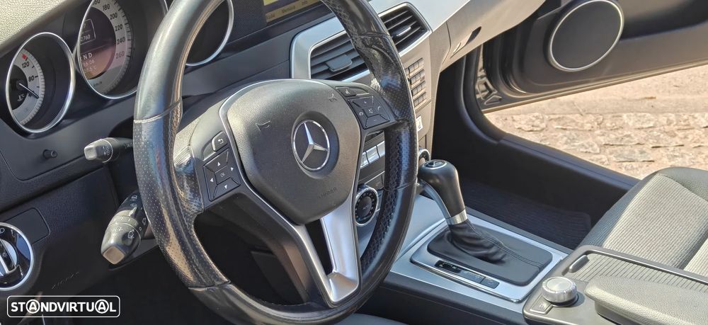 Mercedes-Benz C 220 Station CDI DPF Auto BlueEFFICIENCY Avantgarde - 14