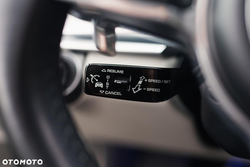 Porsche Panamera - 27