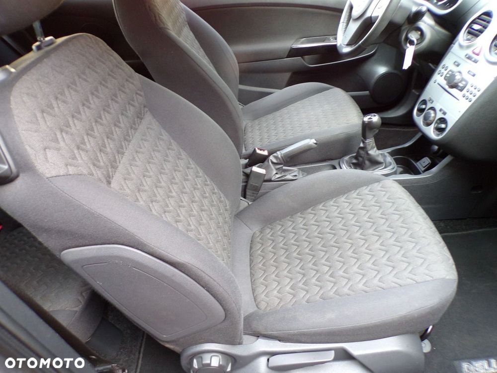 Opel Corsa - 27