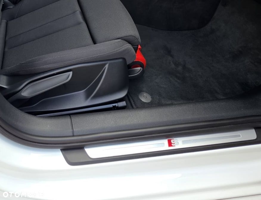 Audi A4 Limousine 35 TFSI mHEV S Line S tronic - 20