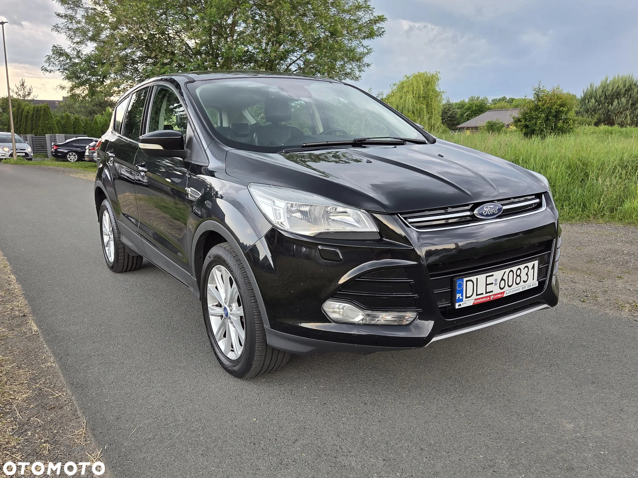 Ford Kuga 2.0 TDCi 2x4 Titanium - 3