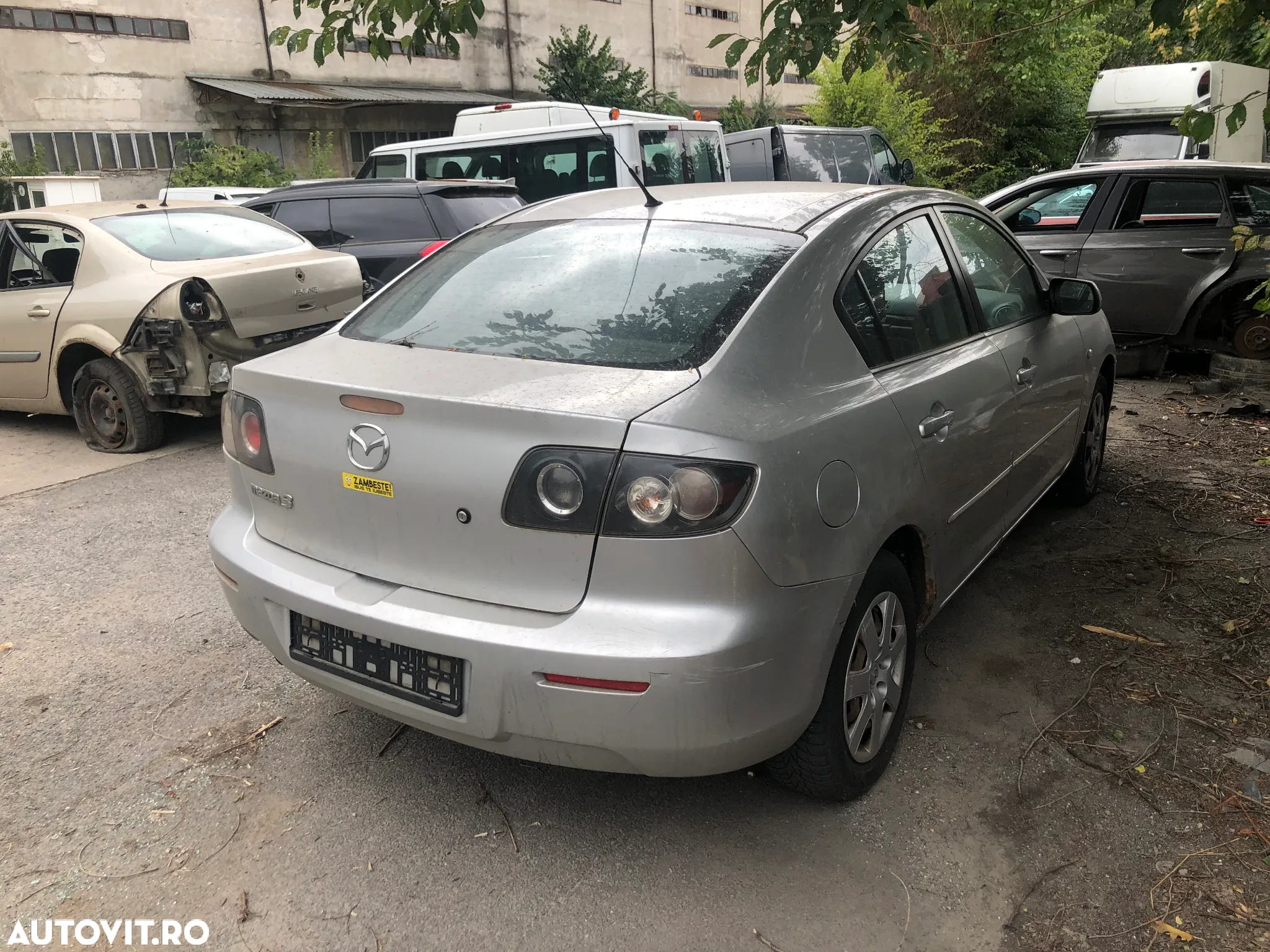 Dezmembrez Mazda 3 gri benzina 2008 - 6