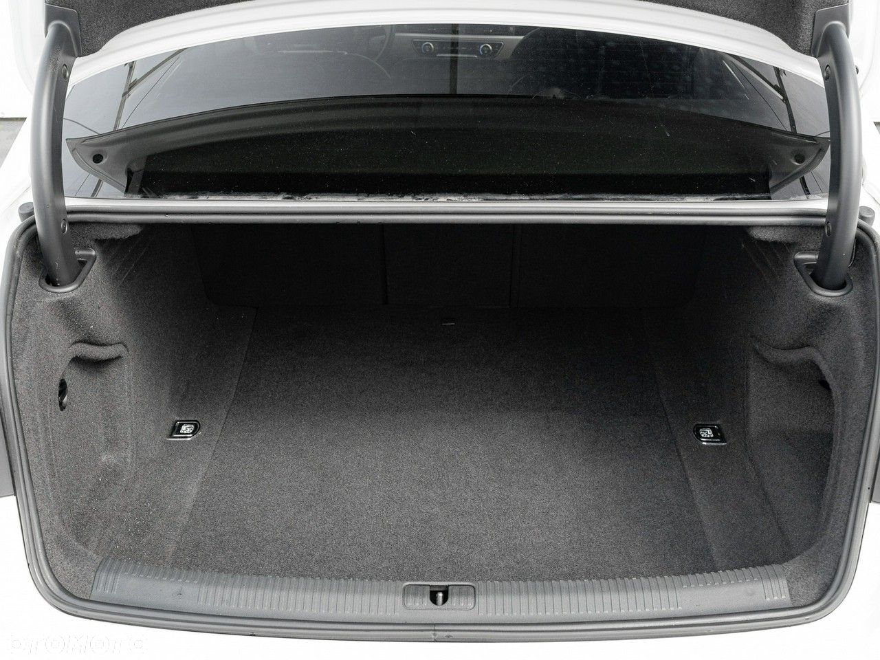 Audi A4 - 28