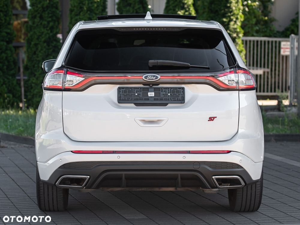 Ford Edge 2.0 TDCi Bi-Turbo 4x4 ST-LINE - 12