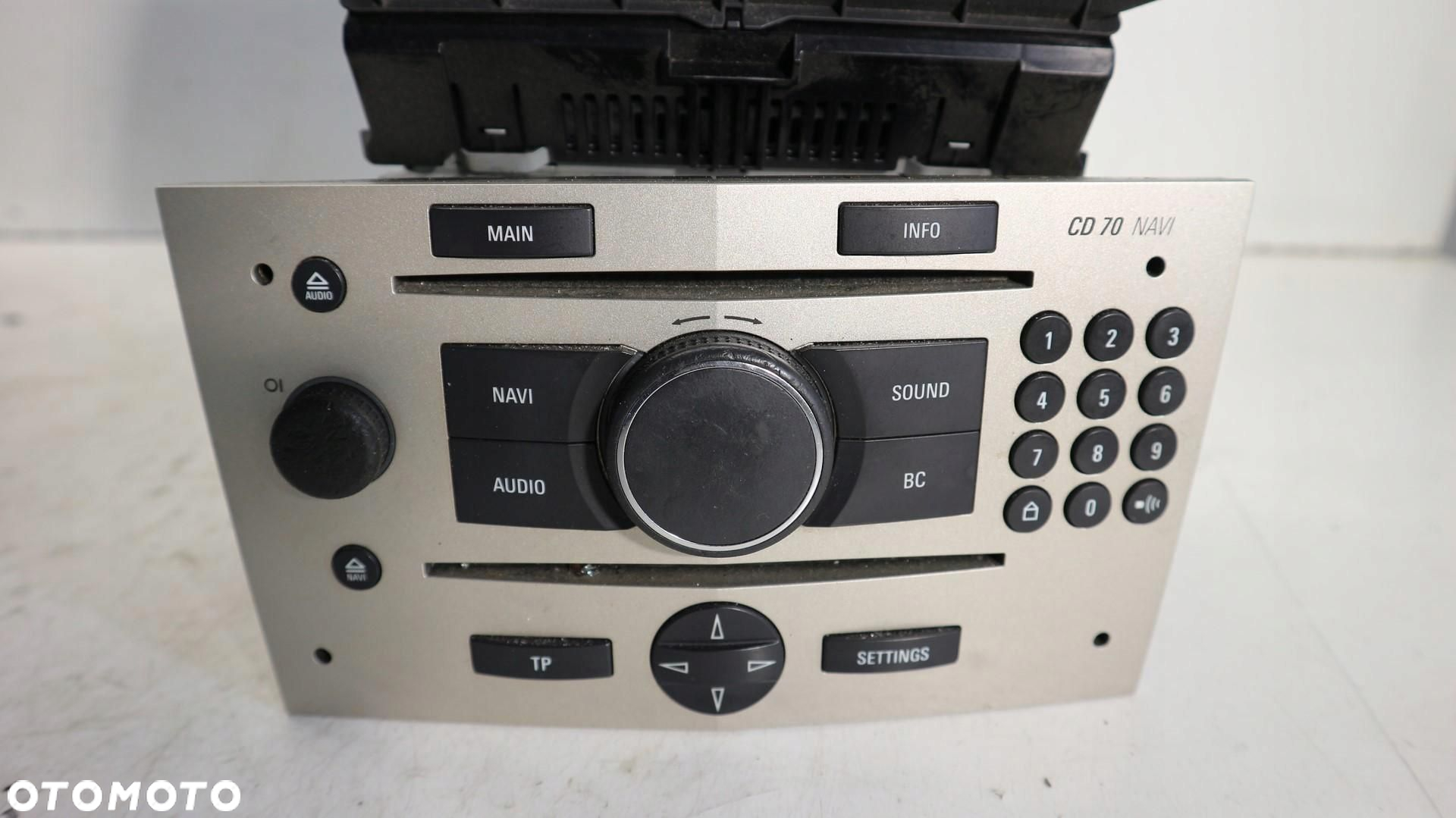 RADIO WYŚWIETLACZ ZAFIRA B ASTRA H 1.9 CDTI 383555646 13111166 # - 2