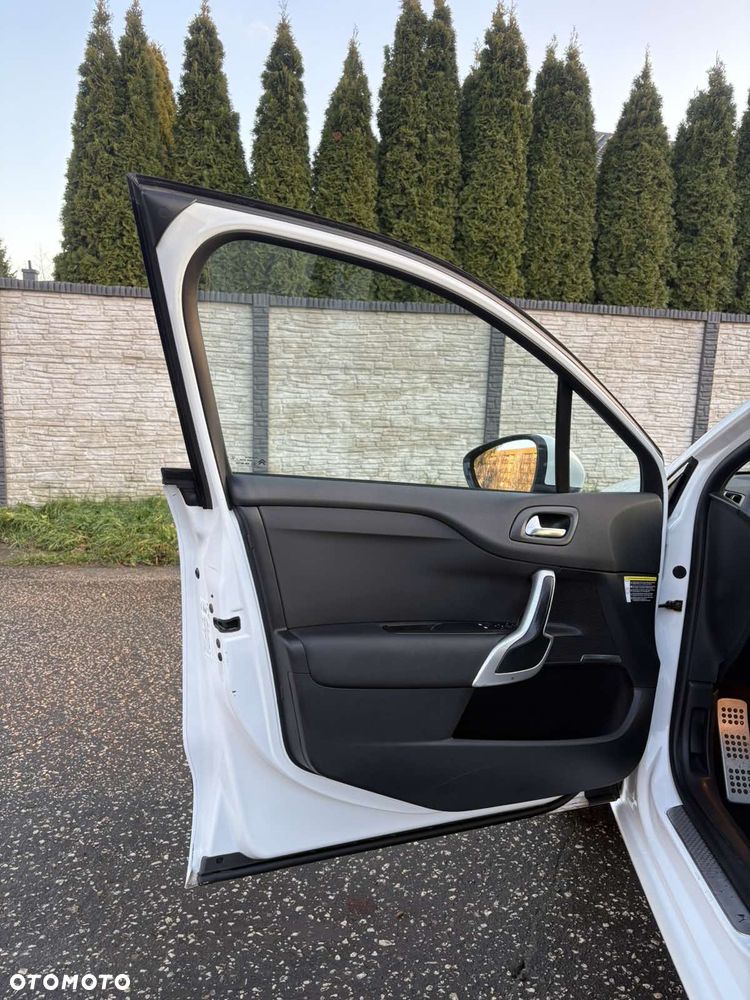 Citroën DS4 HDi 165 SportChic - 35