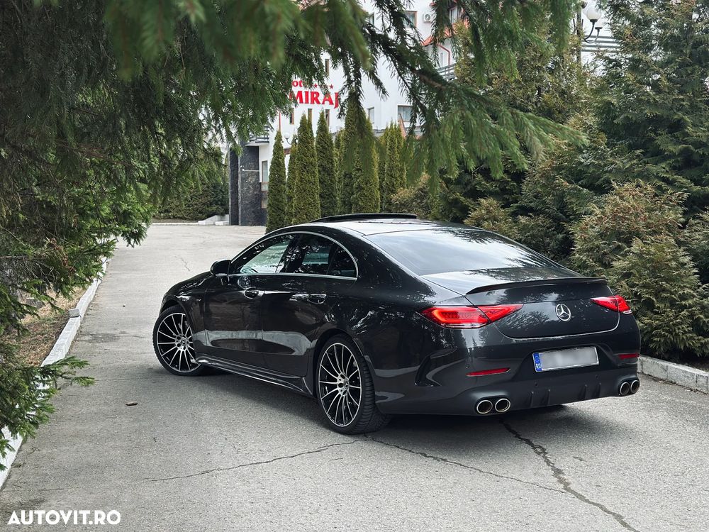 Mercedes-Benz CLS - 10