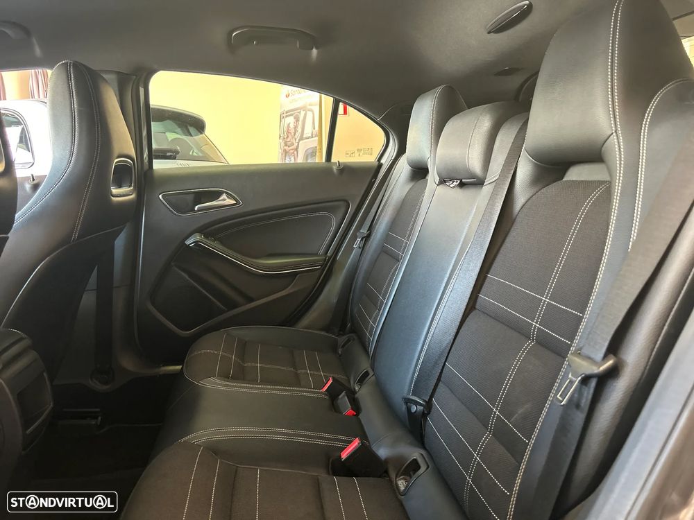Mercedes-Benz A 180 CDI BE Urban Aut. - 21