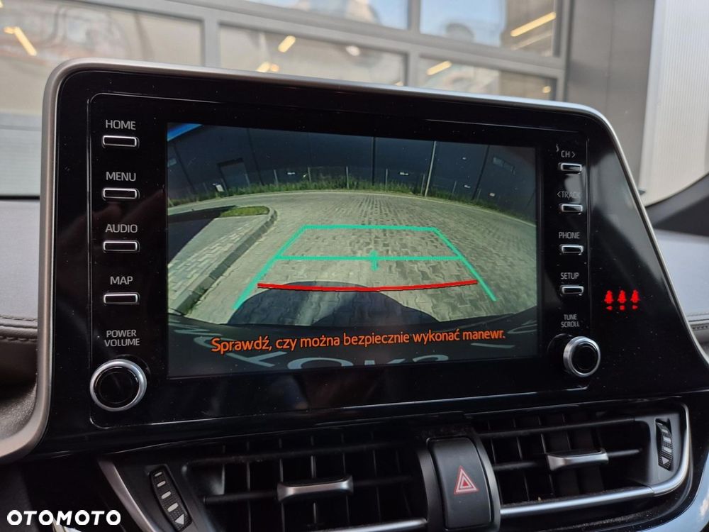 Toyota C-HR 2.0 Hybrid Executive - 21