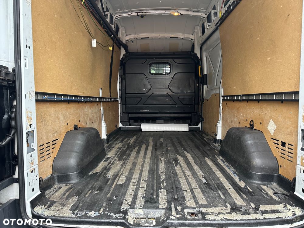 Ford Transit 2.0 130ps 2017/18r L3H3 Klima tempomat - 14