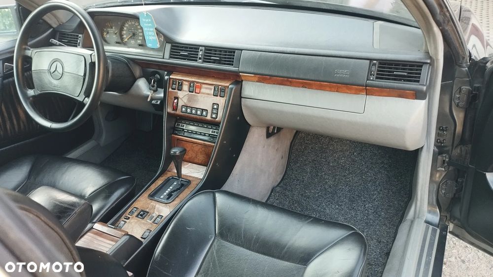 Mercedes-Benz W124 (1984-1993) - 17