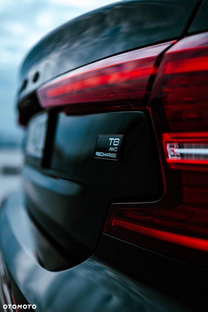 Volvo S60 T8 Recharge AWD Ultimate Dark - 9