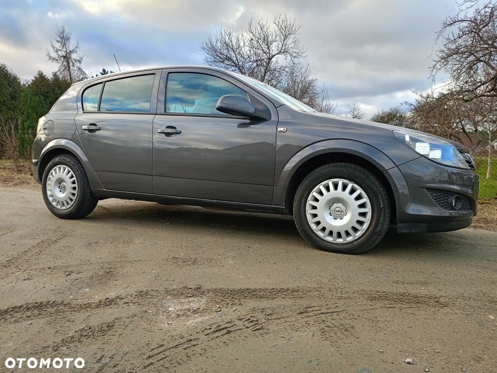 Opel Astra 1.6 Selection - 1