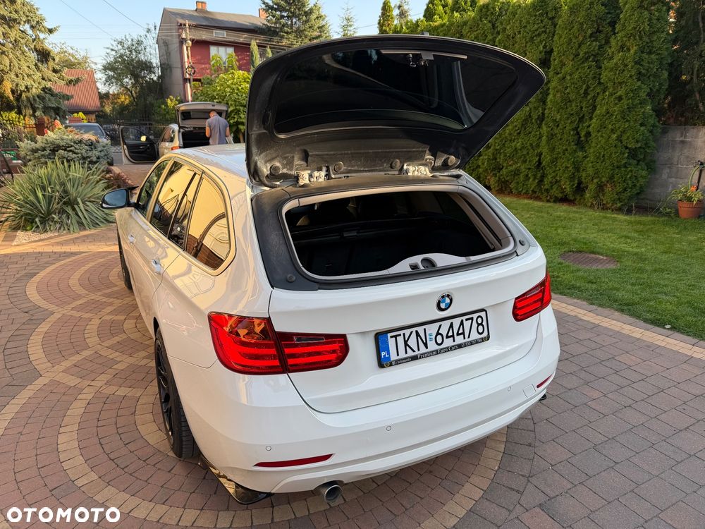 BMW Seria 3 - 36