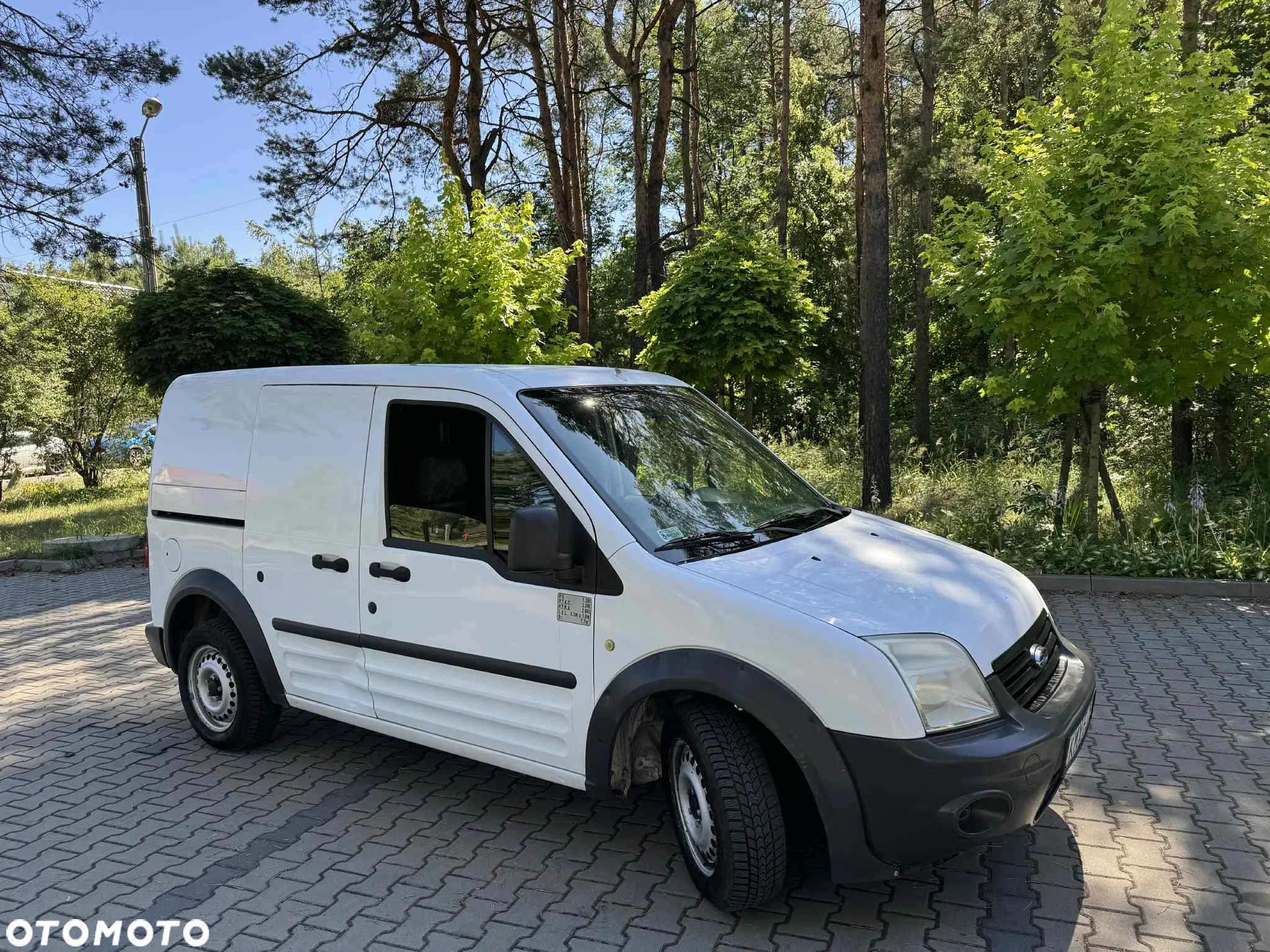 Ford Transit Connect 220 SWB Van - 11