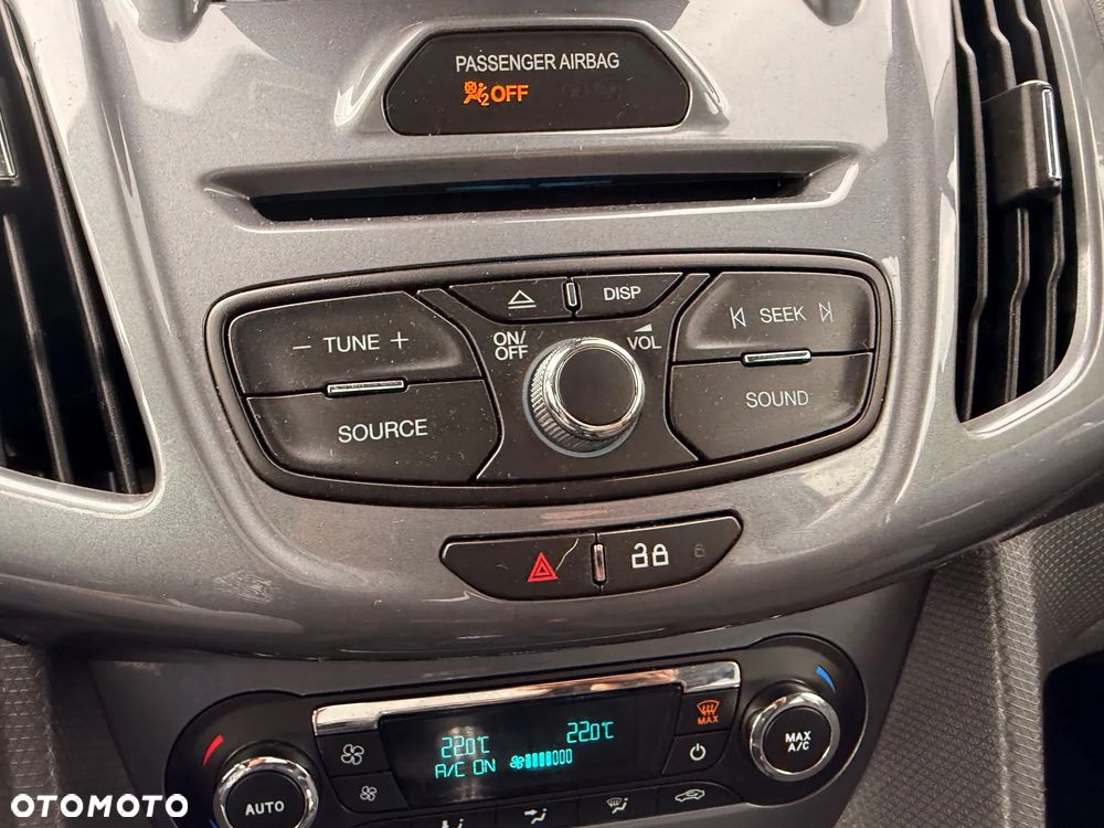 Ford Tourneo Connect 1.0 EcoBoost Start-Stop Titanium - 22