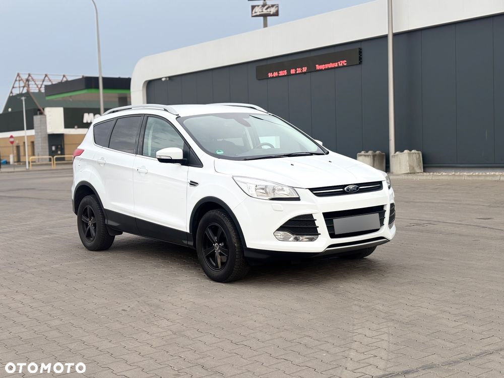 Ford Kuga 1.6 EcoBoost 2x4 SYNC - 2