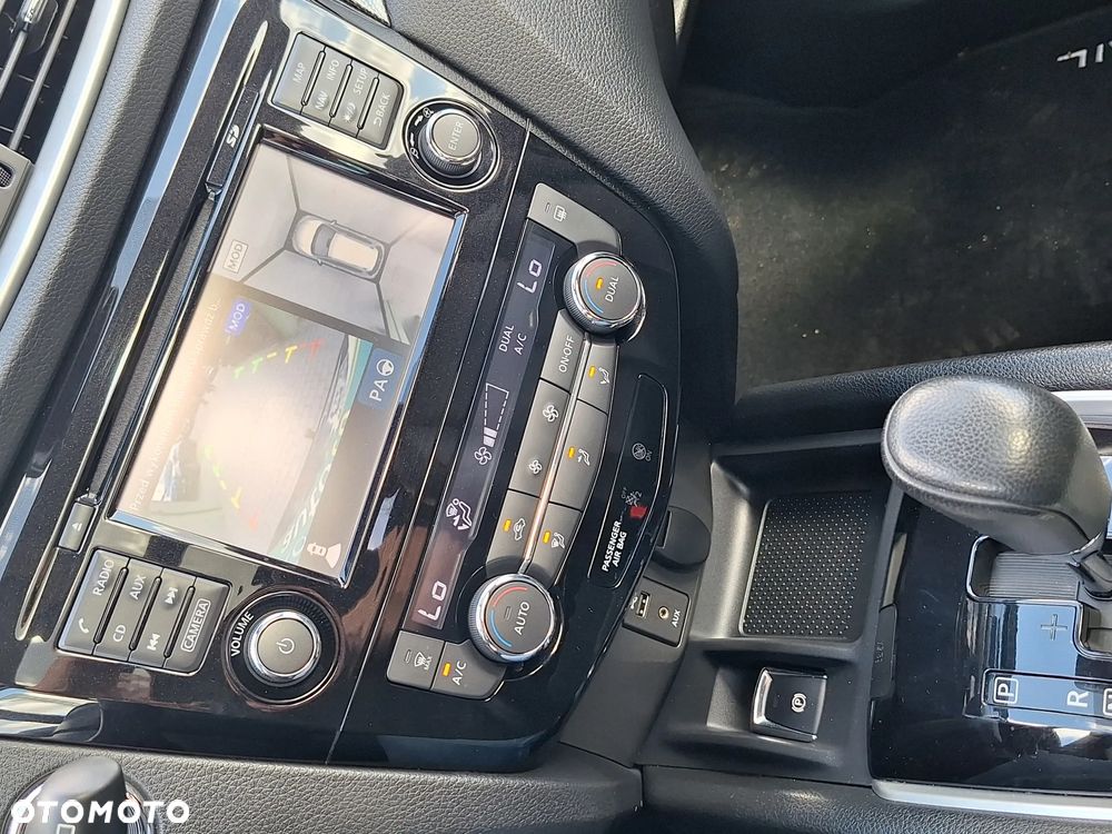 Nissan X-Trail 1.6 DCi N-Connecta Xtronic 2WD EU6 - 10