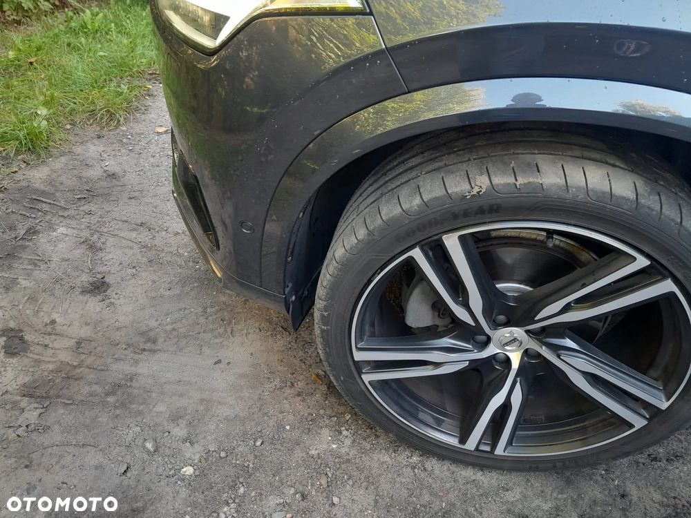 Volvo XC 90 - 31