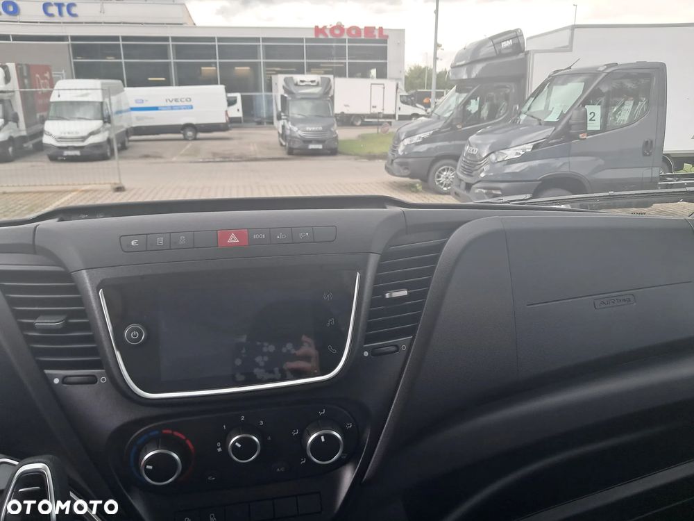 Iveco Daily - 12