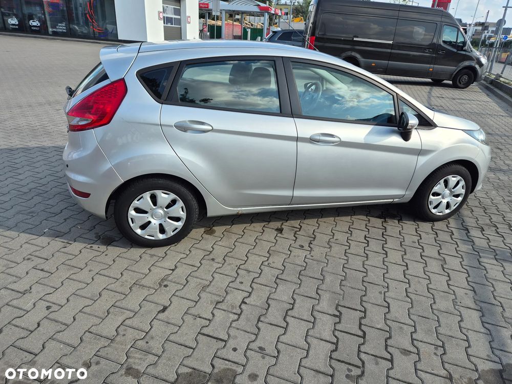 Ford Fiesta 1.25 Ambiente - 5