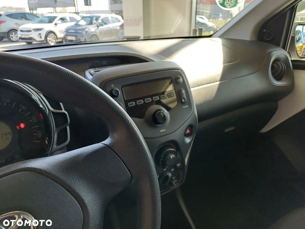 Toyota Aygo x-cite - 18