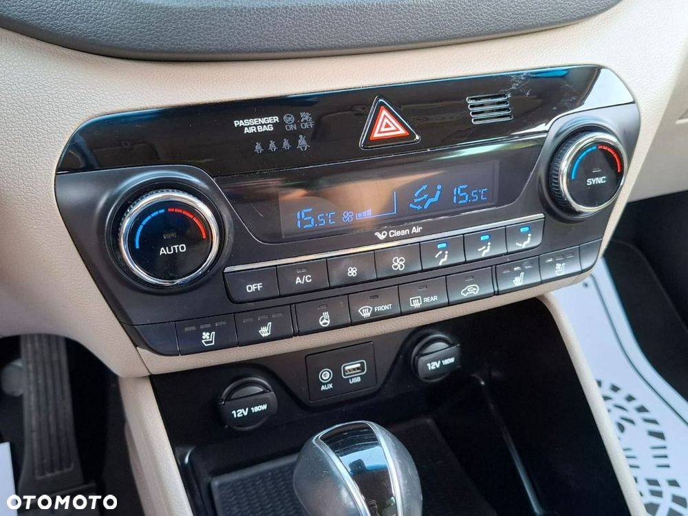 Hyundai Tucson 1.7 CRDI BlueDrive Comfort 2WD DCT - 23