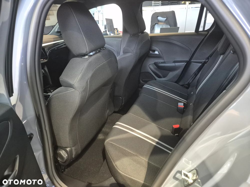 Opel Corsa 1.2 GS Line S&S - 11