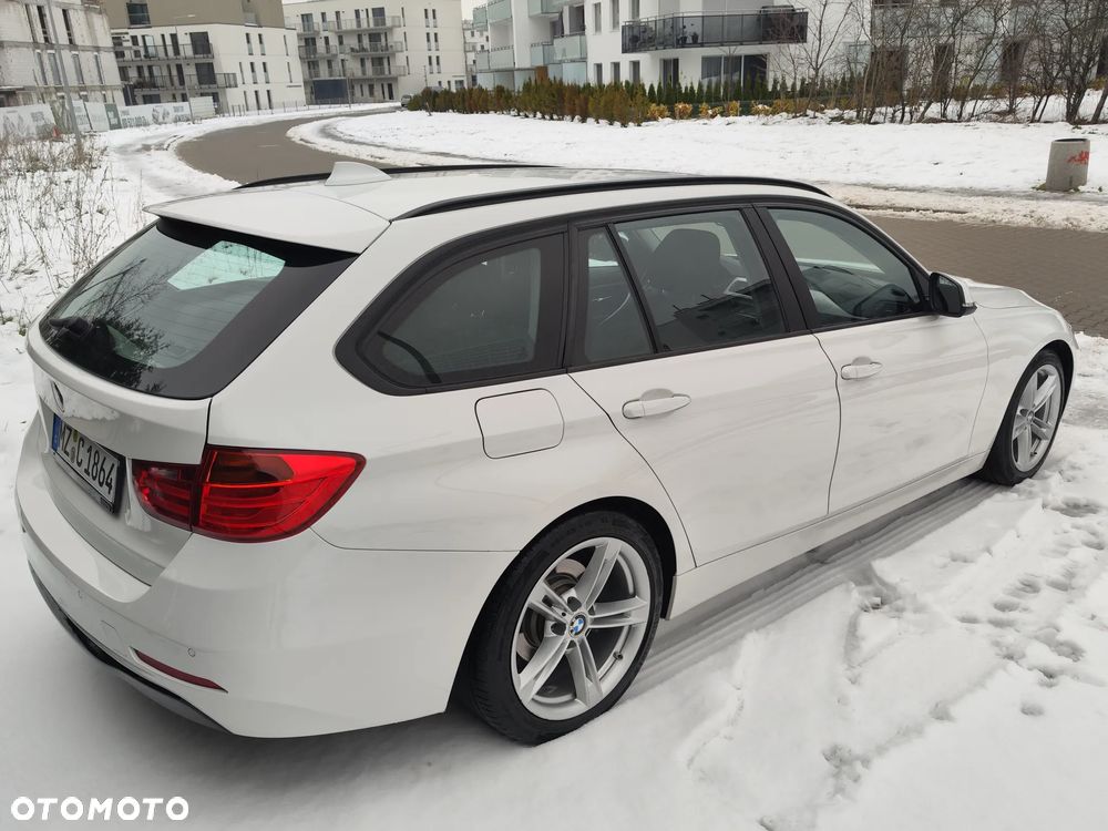 BMW Seria 3 318d DPF Edition Lifestyle - 37