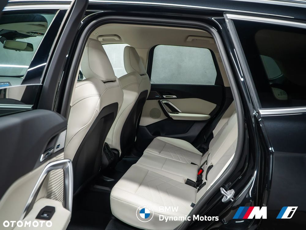 BMW X1 sDrive18d - 26