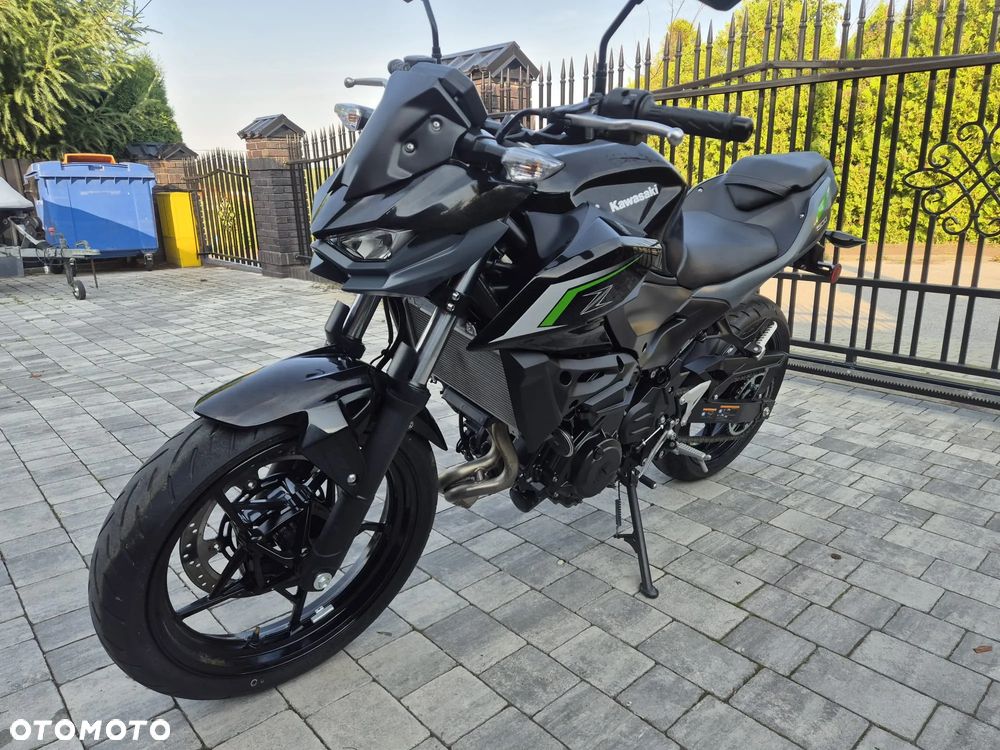 Kawasaki Z - 30