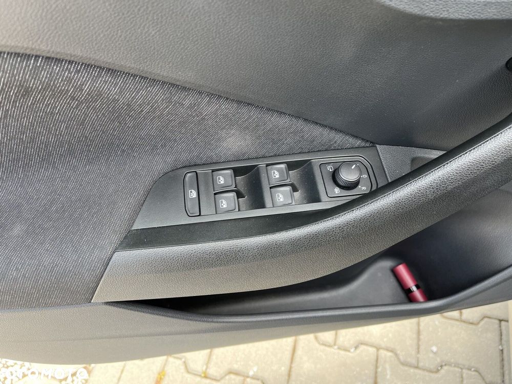 Skoda Kamiq 1.0 TSI Style DSG - 21