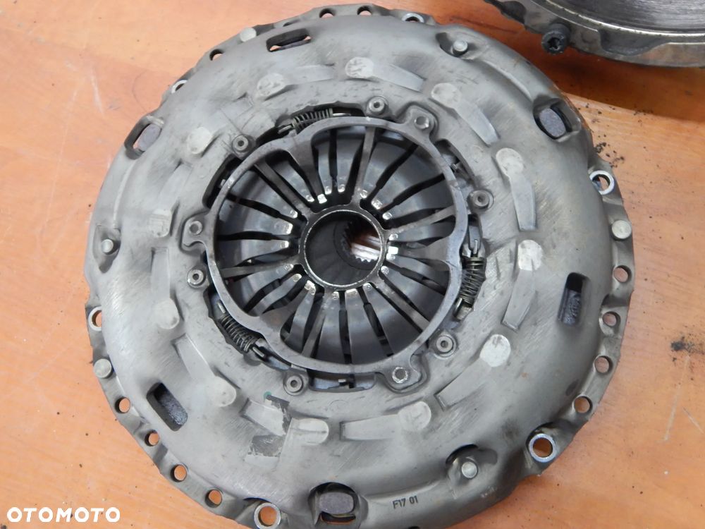Sprzegło dwumasa 2.5 turbo benz 30681137 Volvo v50 s40 xc90 c30 s80 s60 05-13 Łuków części - 19