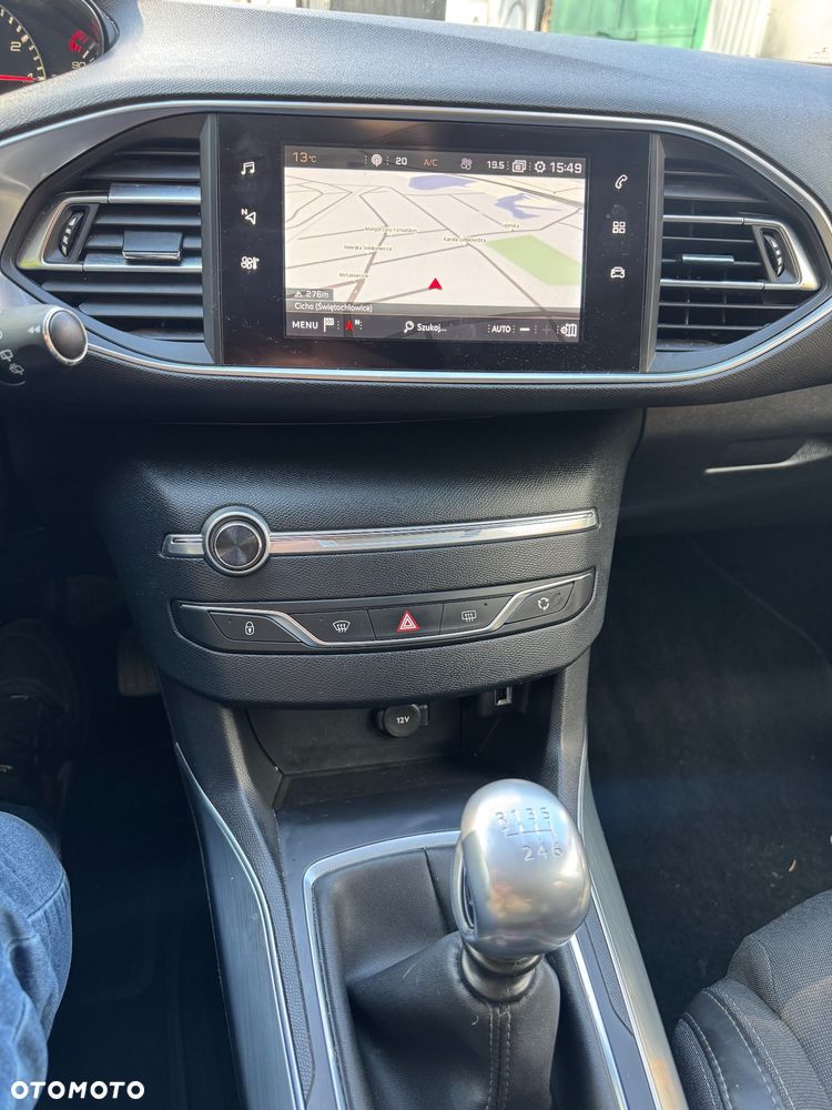 Peugeot 308 130 e-THP Stop & Start Allure - 13