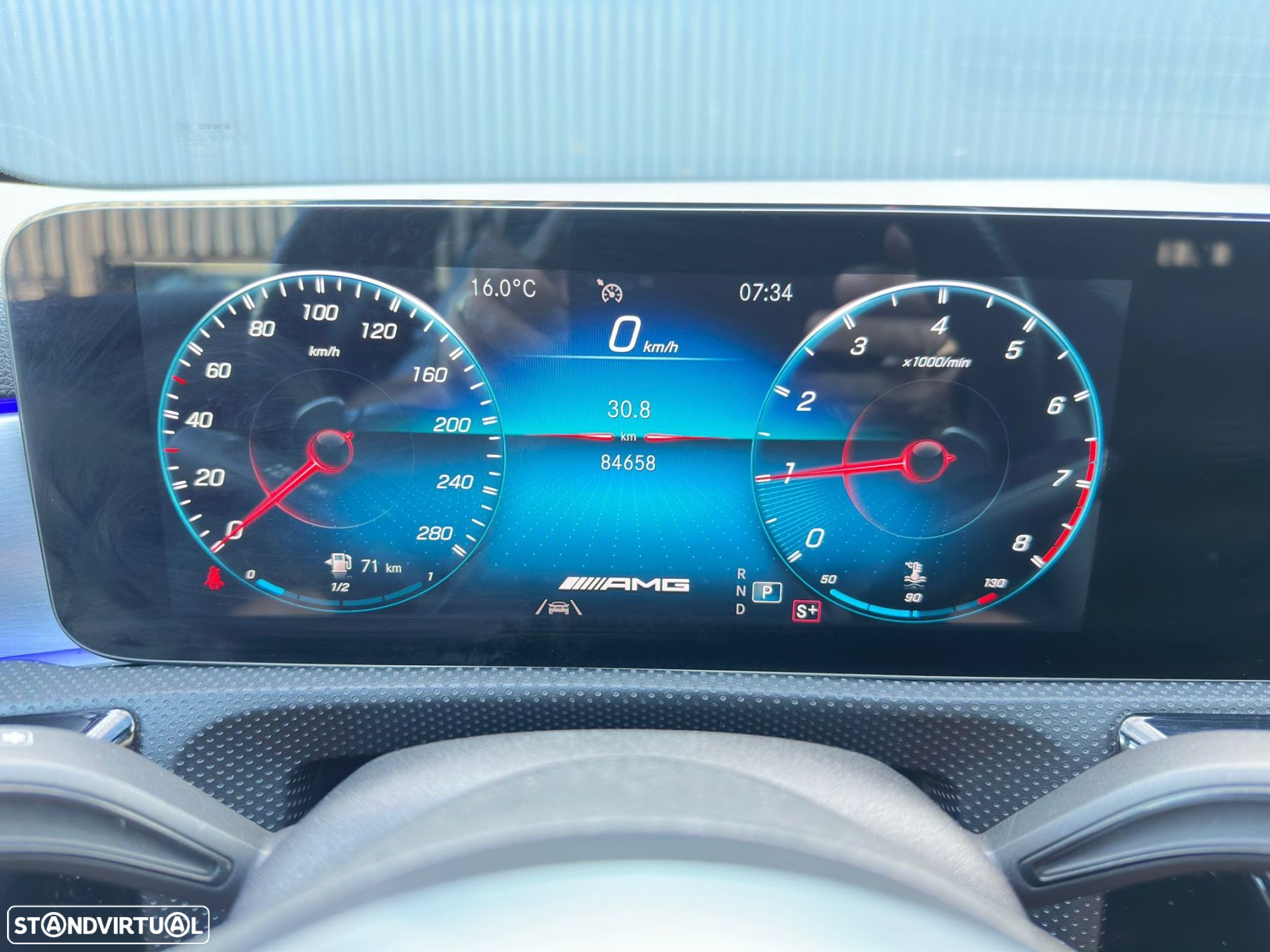 Mercedes-Benz A 35 AMG 4Matic - 16