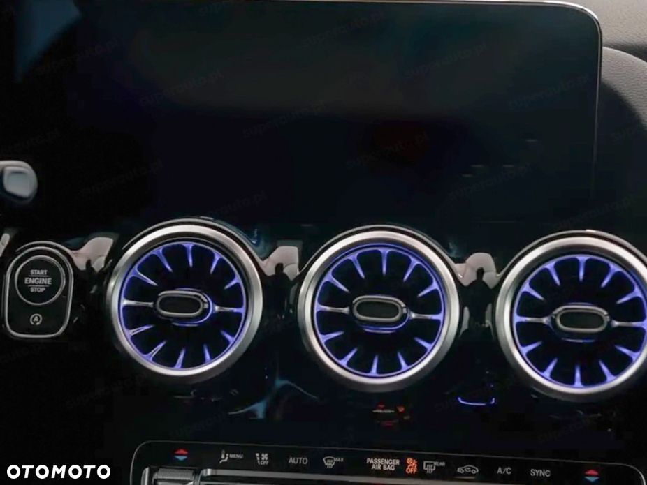 Mercedes-Benz GLA 220 d 4-Matic 8G-DCT - 7